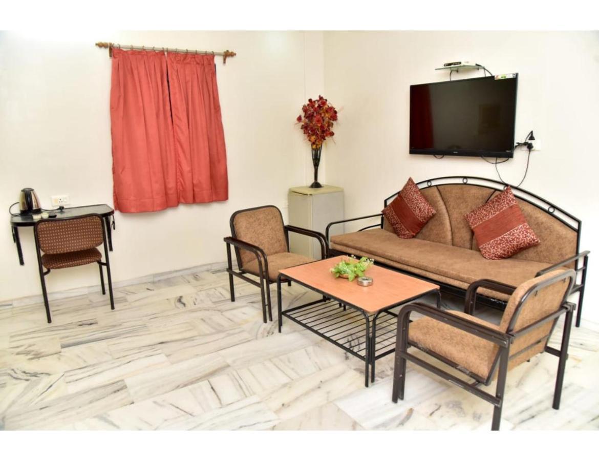 Hotel Dwarka, 나그푸르 외부 사진