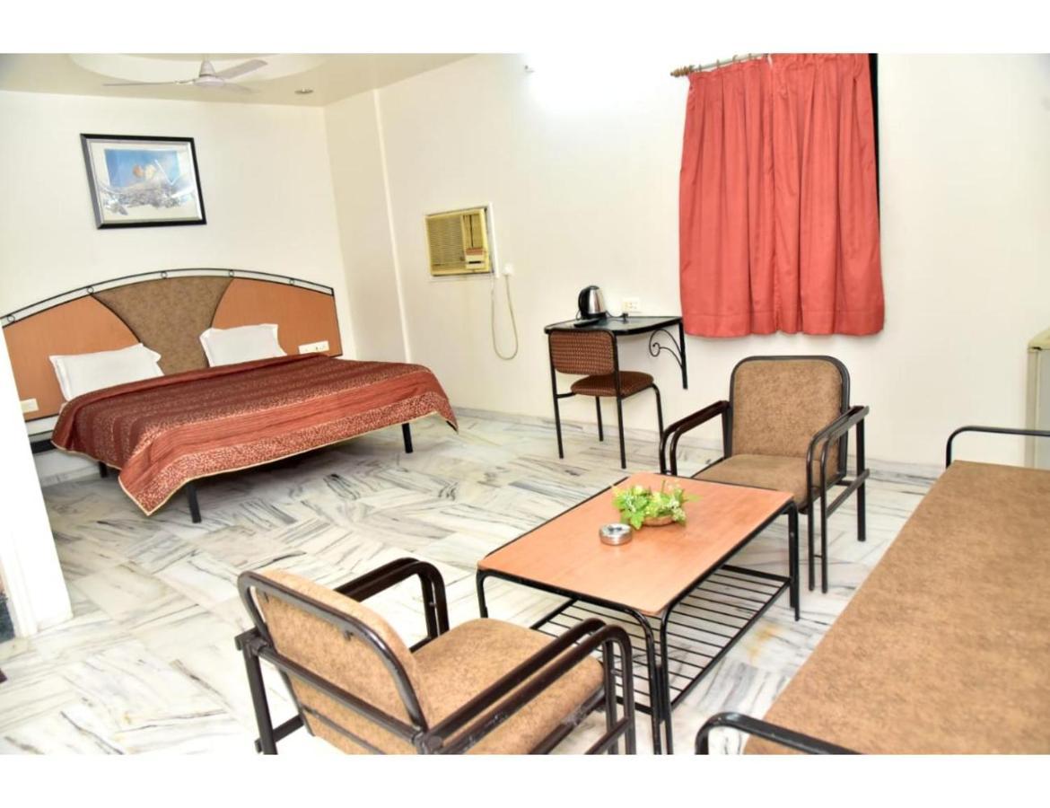 Hotel Dwarka, 나그푸르 외부 사진